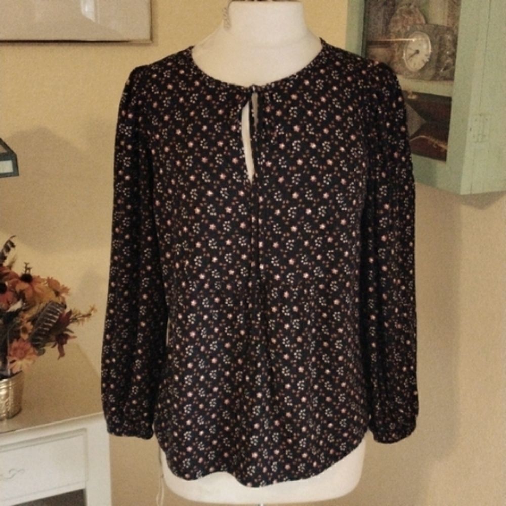 Universal Thread Retro Floral Top